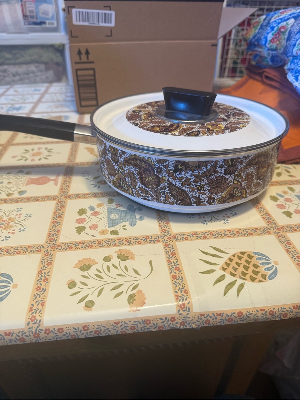 Vintage 1970s Fancipans porcelain enamelware lidded saucepan